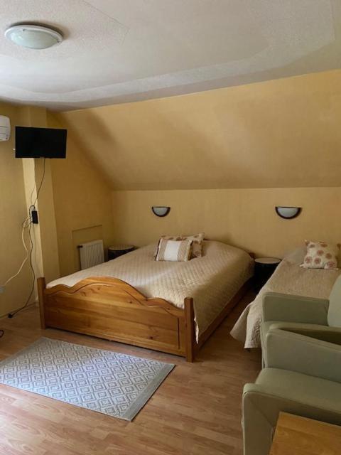 Kuru Guest House Eksteriør bilde
